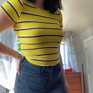 Stripped black and yellow crop top